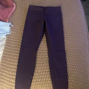 Lululemon Full length Leggings Purple Size 6